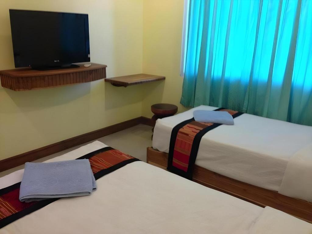 Lankham Hotel Pakse Extérieur photo