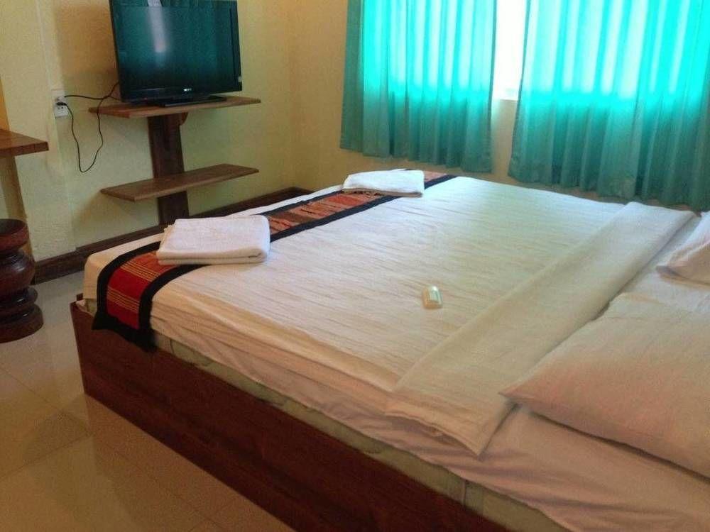 Lankham Hotel Pakse Extérieur photo
